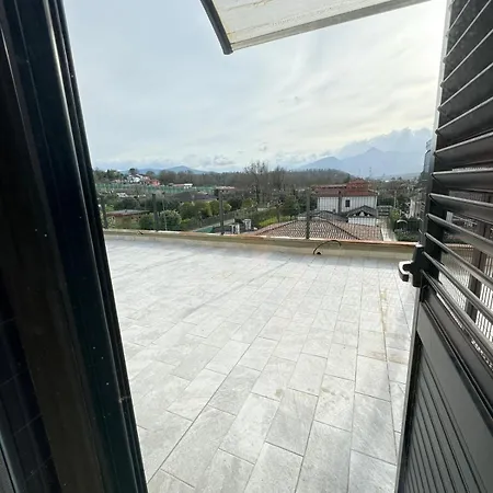 Delizioso Vintage Con Terrazo Apartment